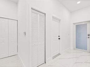 2407 NW 8th st, Fort Lauderdale FL 33311