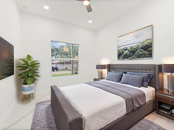 2407 NW 8th st, Fort Lauderdale FL 33311