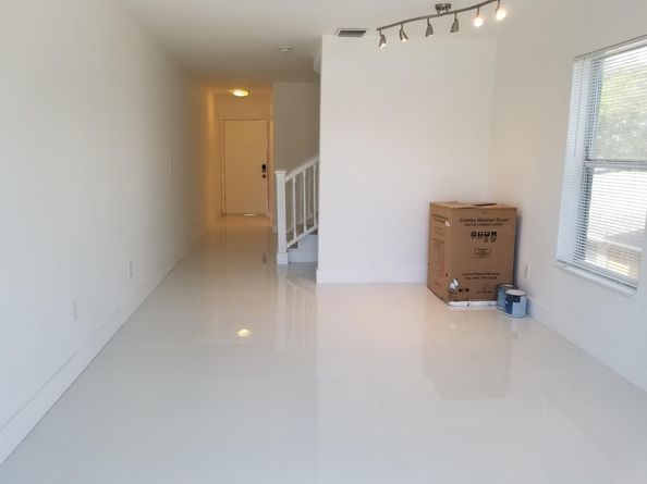 1005 SW 15th Ave 4, Fort Lauderdale FL 33312