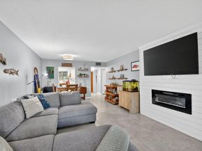 200 Waterway Drive S 108, Lantana FL 33462