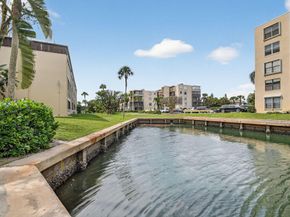200 Waterway Drive S 108, Lantana FL 33462