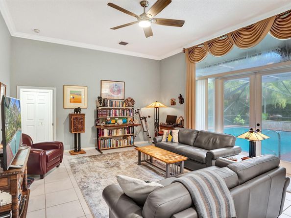 5724 NW 100TH Way, Coral Springs FL 33076
