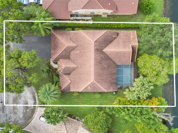 5724 NW 100TH Way, Coral Springs FL 33076