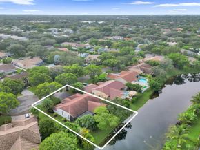 5724 NW 100TH Way, Coral Springs FL 33076