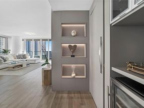 300 Sunny Isles Boulevard 41802, Sunny Isles Beach FL 33160