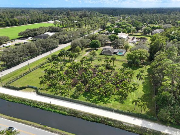 13528 N 6th Court N, Loxahatchee Groves FL 33470