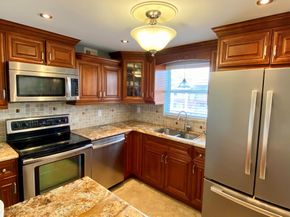 725 Lori Drive 312, Palm Springs FL 33461