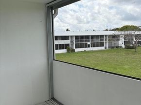 113 Berkshire E, West Palm Beach FL 33417