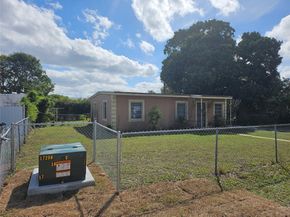 2520 NW 160th St, Miami Gardens FL 33054