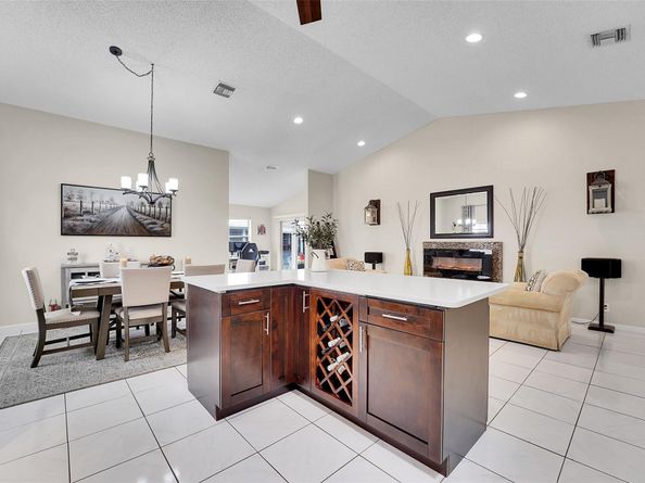 3312 Justin Circle, West Palm Beach FL 33417