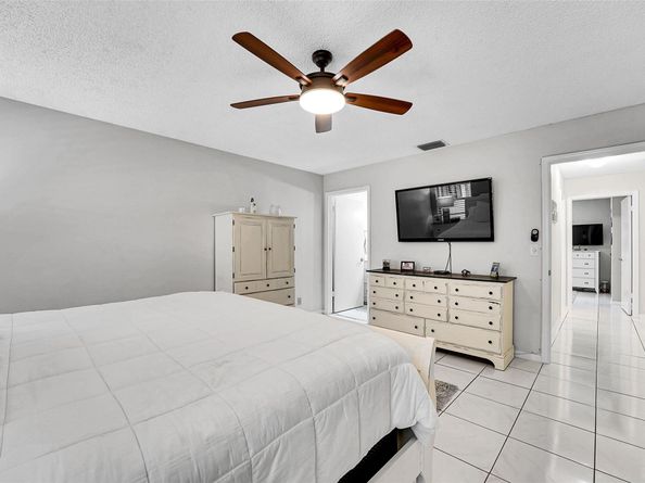 3312 Justin Circle, West Palm Beach FL 33417