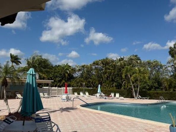 2966 Ashley Drive E B, West Palm Beach FL 33415