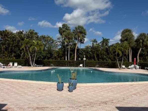 2966 Ashley Drive E B, West Palm Beach FL 33415