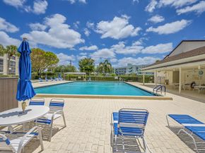 3154 Via Poinciana 306, Lake Worth FL 33467