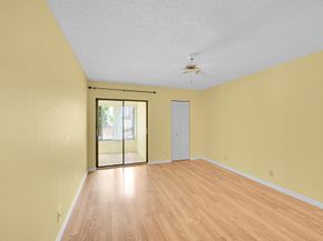 3154 Via Poinciana 306, Lake Worth FL 33467