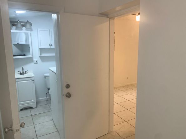 5701 Pinewood Ave, West Palm Beach FL 33407