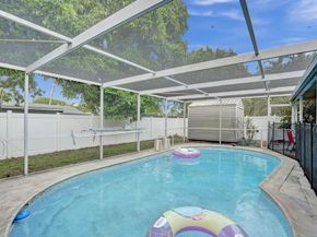 7697 S Forest Boulevard, North Lauderdale FL 33068