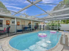 7697 S Forest Boulevard, North Lauderdale FL 33068
