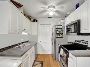 7697 S Forest Boulevard, North Lauderdale FL 33068