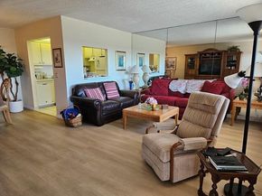 300 Village Green Circle S 406, Palm Springs FL 33461
