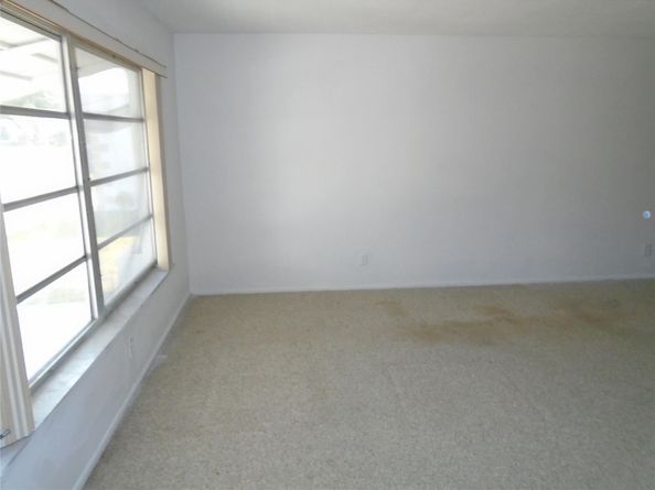 2631 W Golf Blvd, Pompano Beach FL 33064