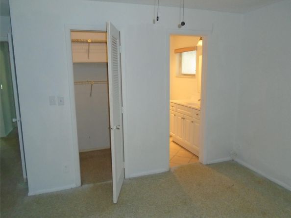 2631 W Golf Blvd, Pompano Beach FL 33064