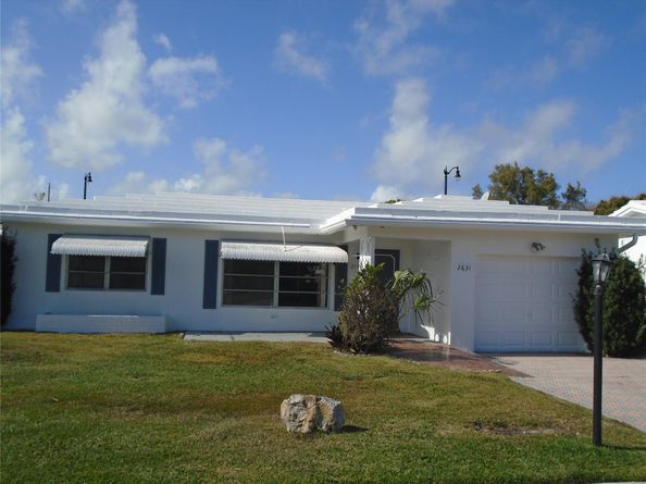 2631 W Golf Blvd, Pompano Beach FL 33064