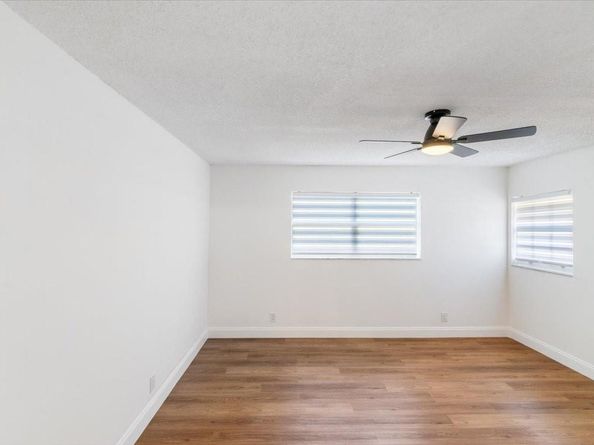 7910 SW 8th Ct B, North Lauderdale FL 33068