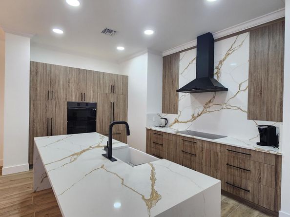 2800 Twin Oaks Way, Wellington FL 33414