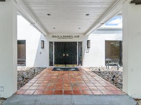 2800 Twin Oaks Way, Wellington FL 33414