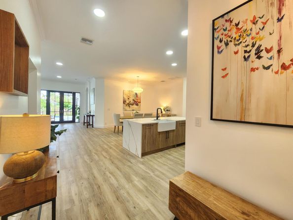 2800 Twin Oaks Way, Wellington FL 33414