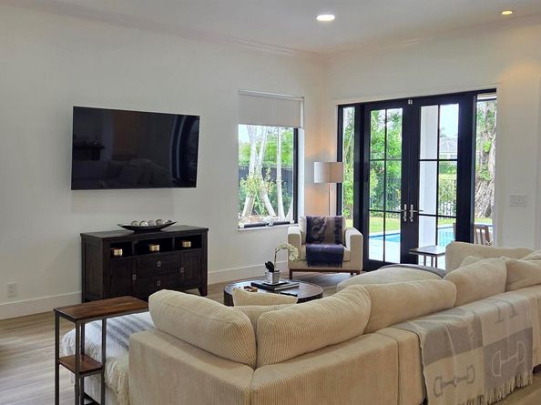 2800 Twin Oaks Way, Wellington FL 33414