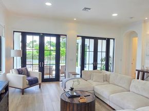 2800 Twin Oaks Way, Wellington FL 33414