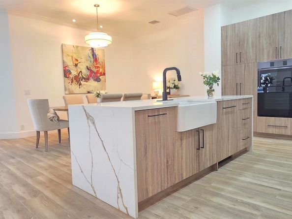 2800 Twin Oaks Way, Wellington FL 33414