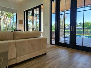 2800 Twin Oaks Way, Wellington FL 33414