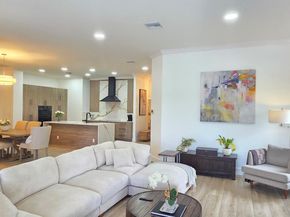 2800 Twin Oaks Way, Wellington FL 33414