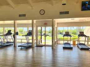 2800 Twin Oaks Way, Wellington FL 33414