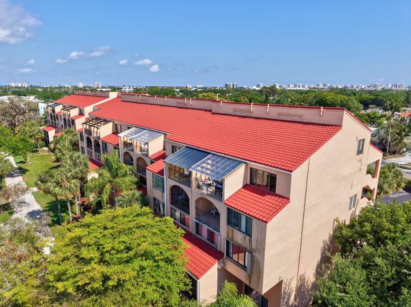 755 Dotterel Road 1512, Delray Beach FL 33444