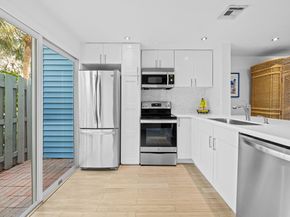 1989 NE 15th Ave 1989, Fort Lauderdale FL 33305