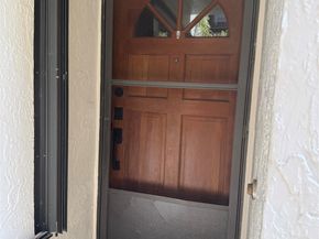 956 Mockingbird Ln 506, Plantation FL 33324