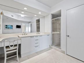 2640 Lake Shore Drive 708, Riviera Beach FL 33404