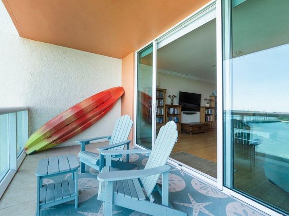 2640 Lake Shore Drive 708, Riviera Beach FL 33404