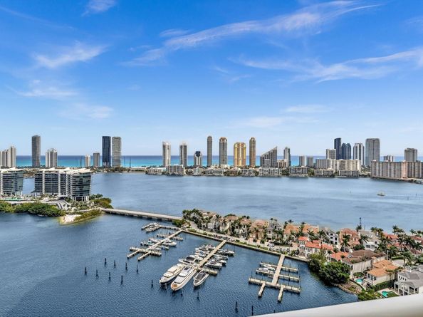 7000 Island Blvd PH06, Aventura FL 33160