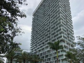 2000 Metropica Way 1609, Sunrise FL 33323