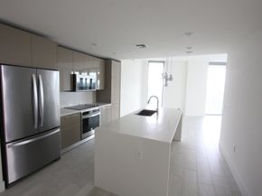 2000 Metropica Way 1609, Sunrise FL 33323