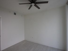 2000 Metropica Way 1609, Sunrise FL 33323