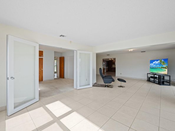 248 SE 4th Ave, Pompano Beach FL 33060