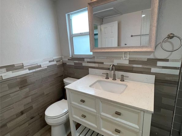 301 SW 9th St, Fort Lauderdale FL 33315