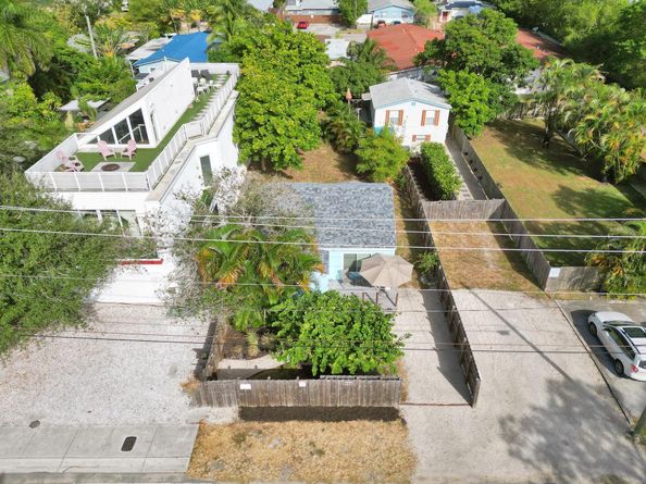 301 SW 9th St, Fort Lauderdale FL 33315