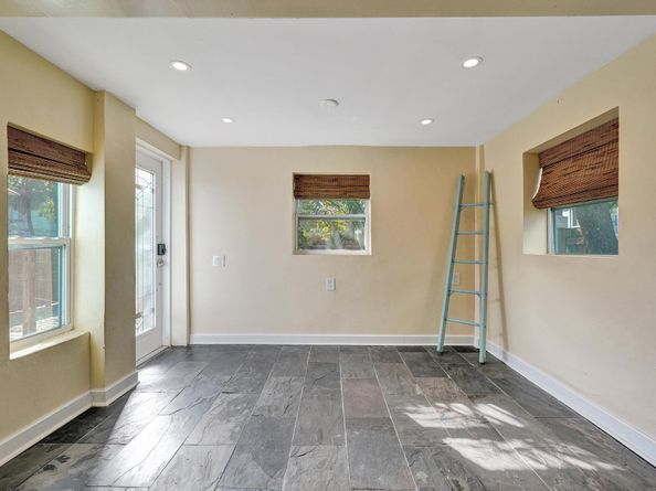 301 SW 9th St, Fort Lauderdale FL 33315